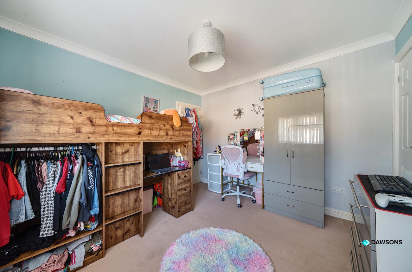 Maes Tref, Llanelli, SA15 3SY